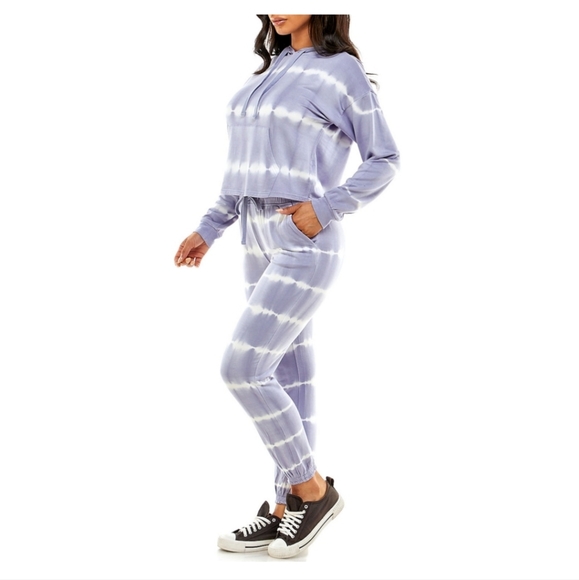 Sweat Set - Picture 2 of 7